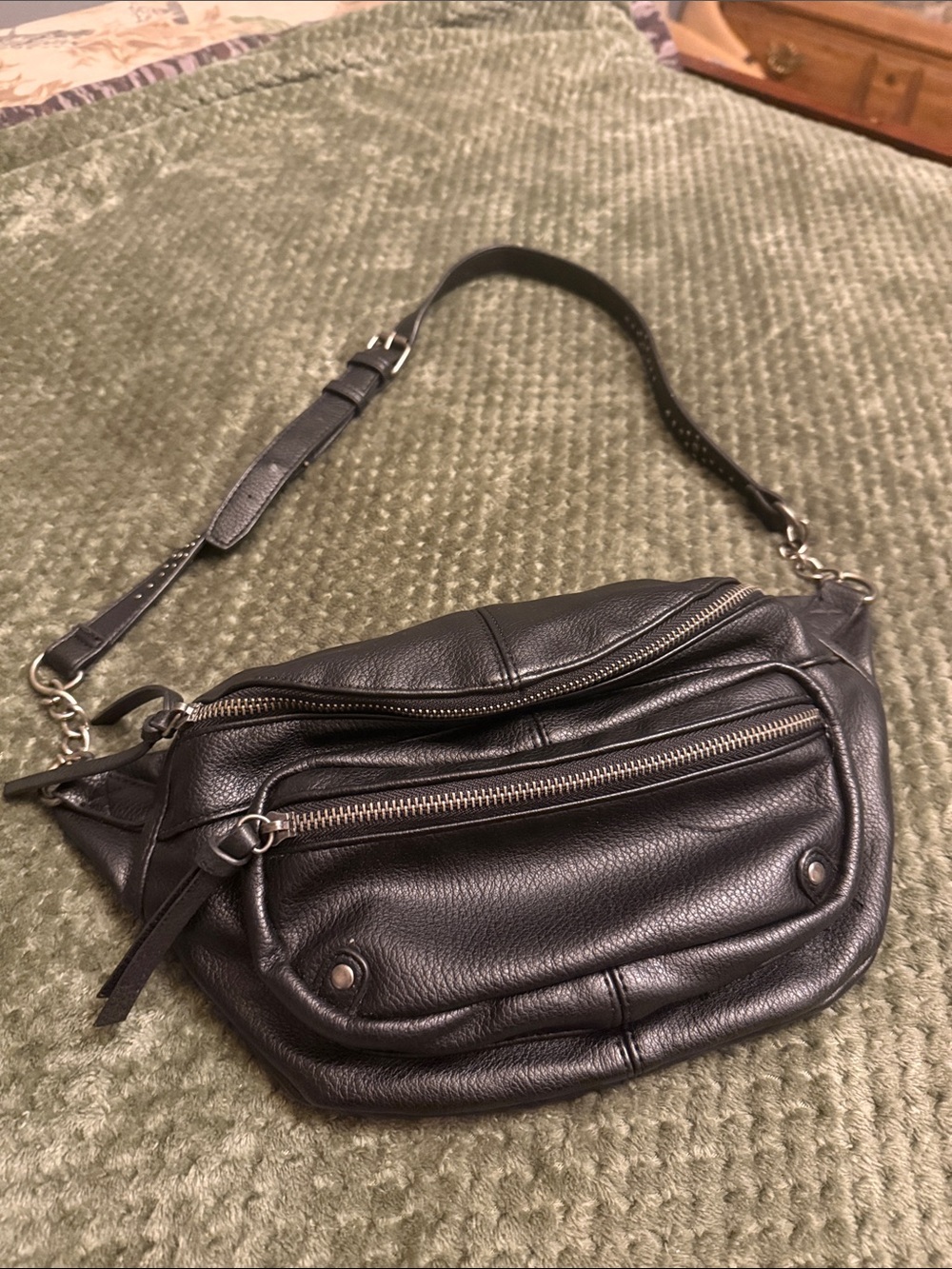 No Boundaries Black Leather Shoulder Bag with Front Zips